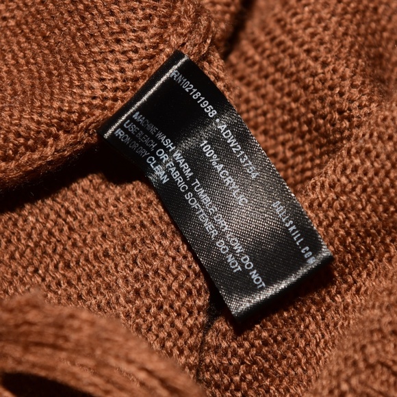 Darker Wavs Knit Cutout Turtleneck Sweater - Picture 6 of 8